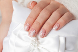 Read more about the article Classic Manicure: A timeless treatment that includes nail shaping, cuticle care, a soothing hand massage, and a polish of your choice.